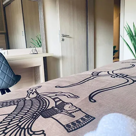 דירה Argisht Luxury גולדן סנדס