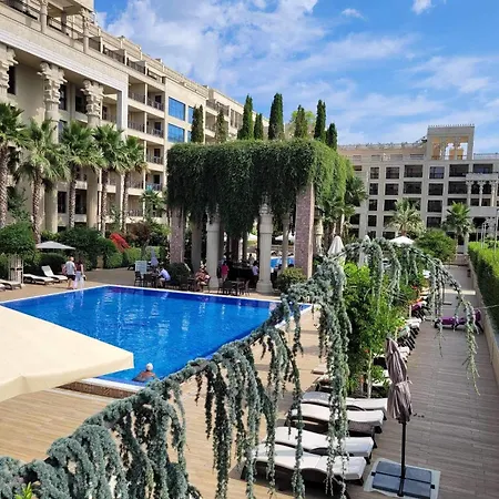 Argisht Luxury גולדן סנדס